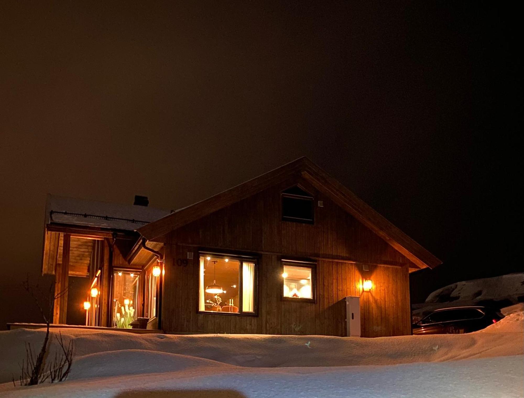 Superior Cabin Ballstad Lofoten Exteriör bild