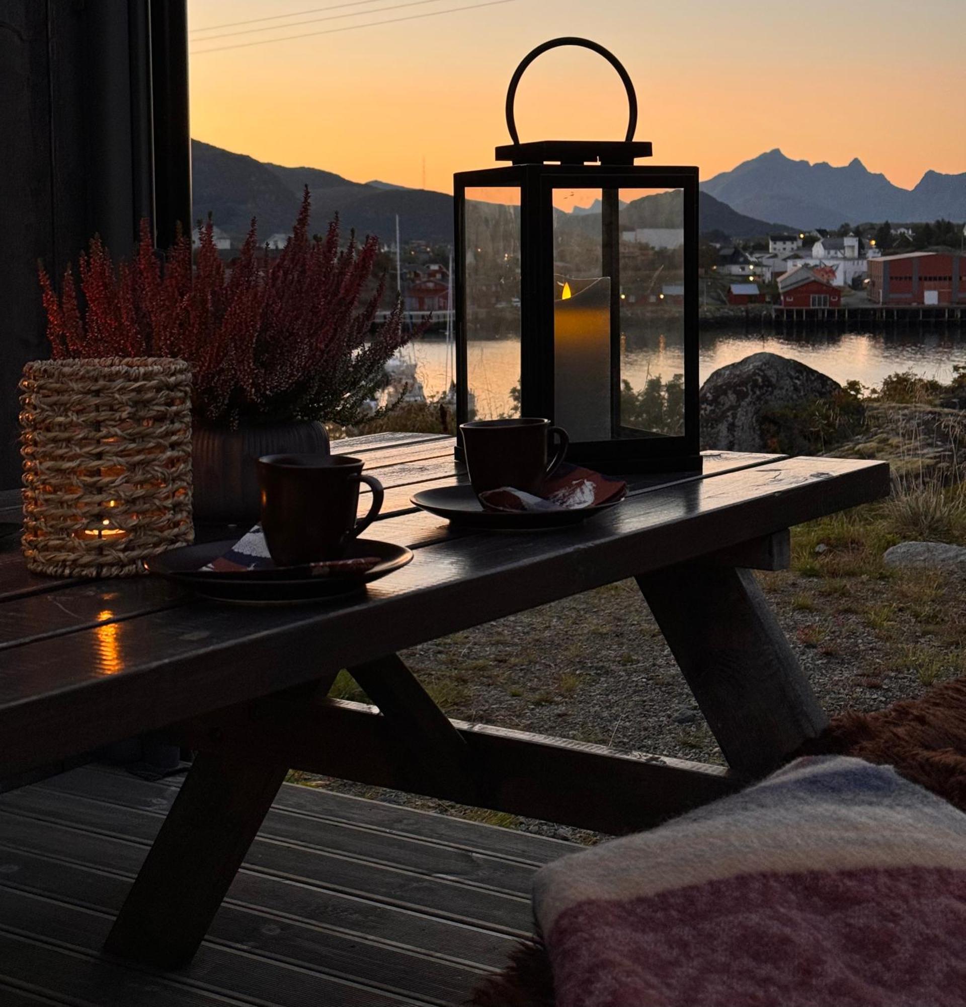 Superior Cabin Ballstad Lofoten Exteriör bild