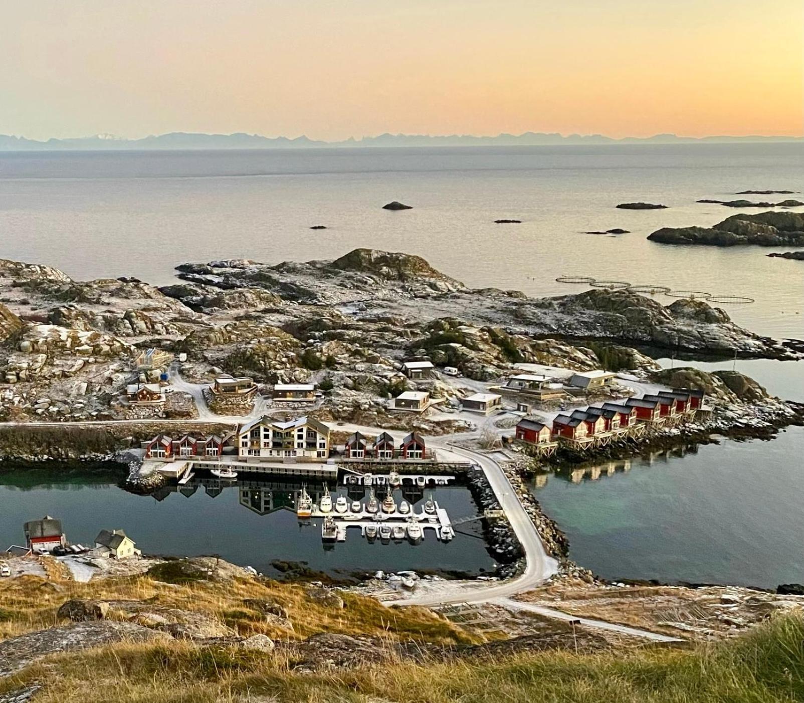 Superior Cabin Ballstad Lofoten Exteriör bild